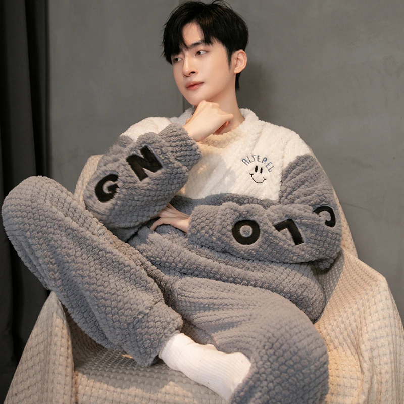 男士睡衣冬款加厚加绒休闲家居服珊瑚绒青少年套装大码秋冬季学生