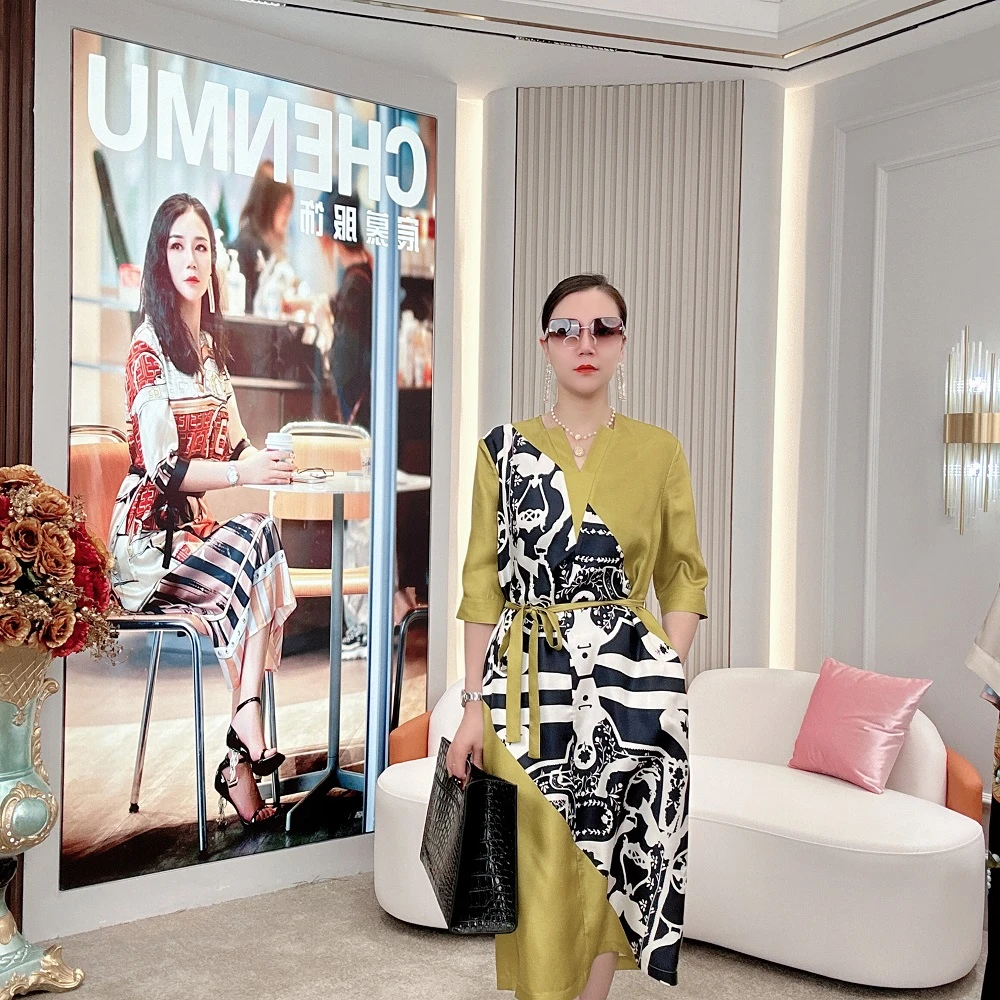 【宸慕】气质显瘦时尚高端桑蚕丝连衣裙24-067