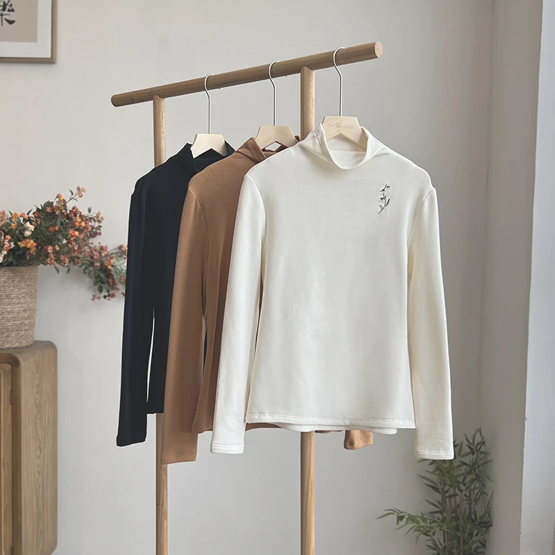 4024《淮川》原创文艺长袖绣花打底衫气质修身加绒上衣