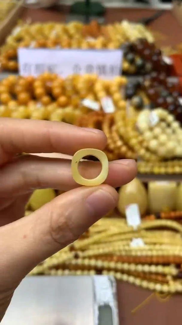 【闪购商品】琥珀裸石未镶嵌6