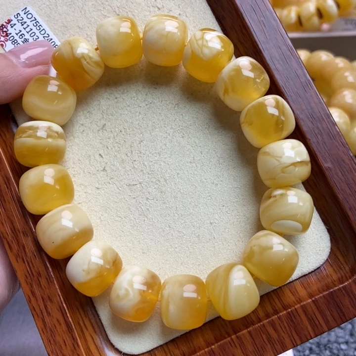 琥珀珠宝奇石未镶嵌18