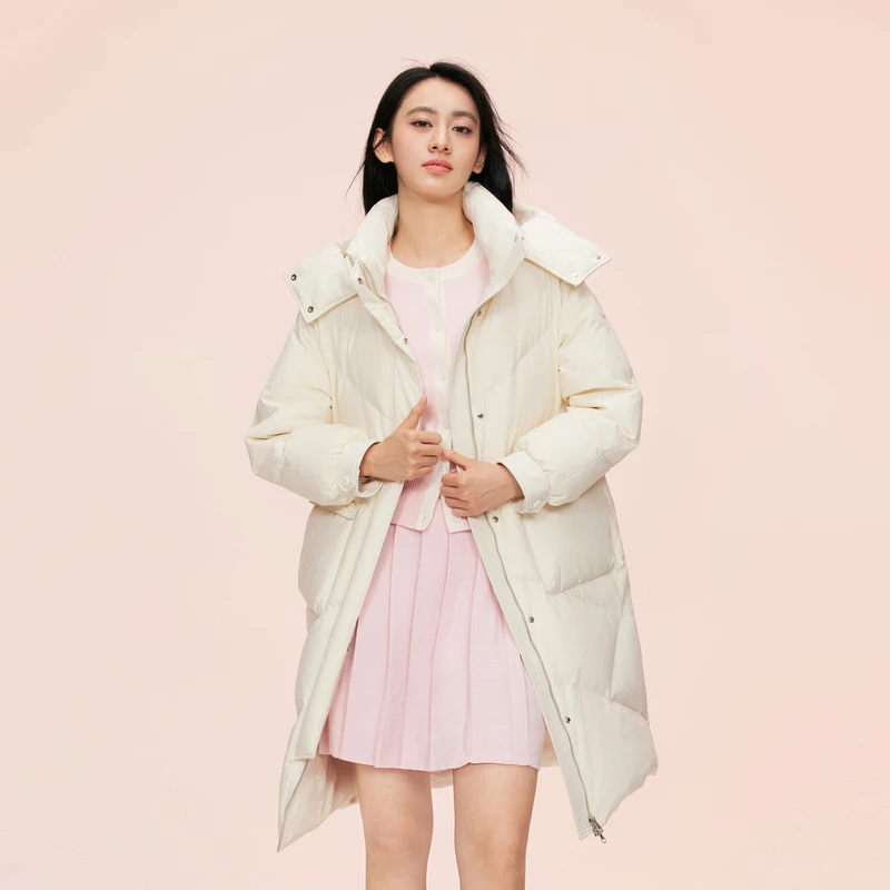 波司登女款反季时尚休闲可拆卸帽廓形加厚保暖修身显瘦长款羽绒服