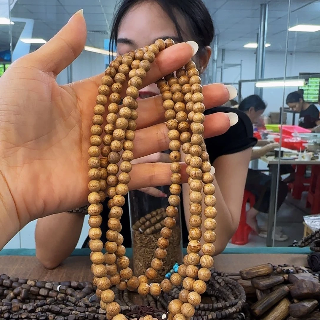 沉香手串多样性发货1条黄油格996
