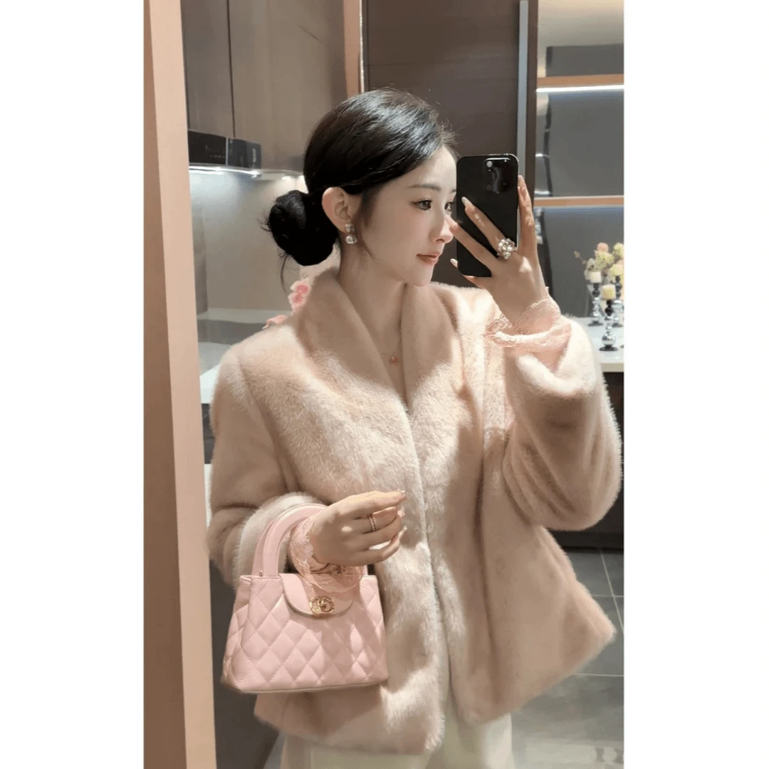 2024爆款网红【周粥】同款秋冬环保毛温柔风气质百搭外套女气质