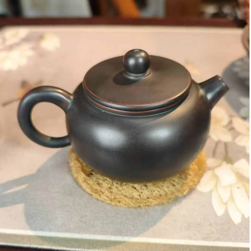 中国四大名陶圆珠素壶