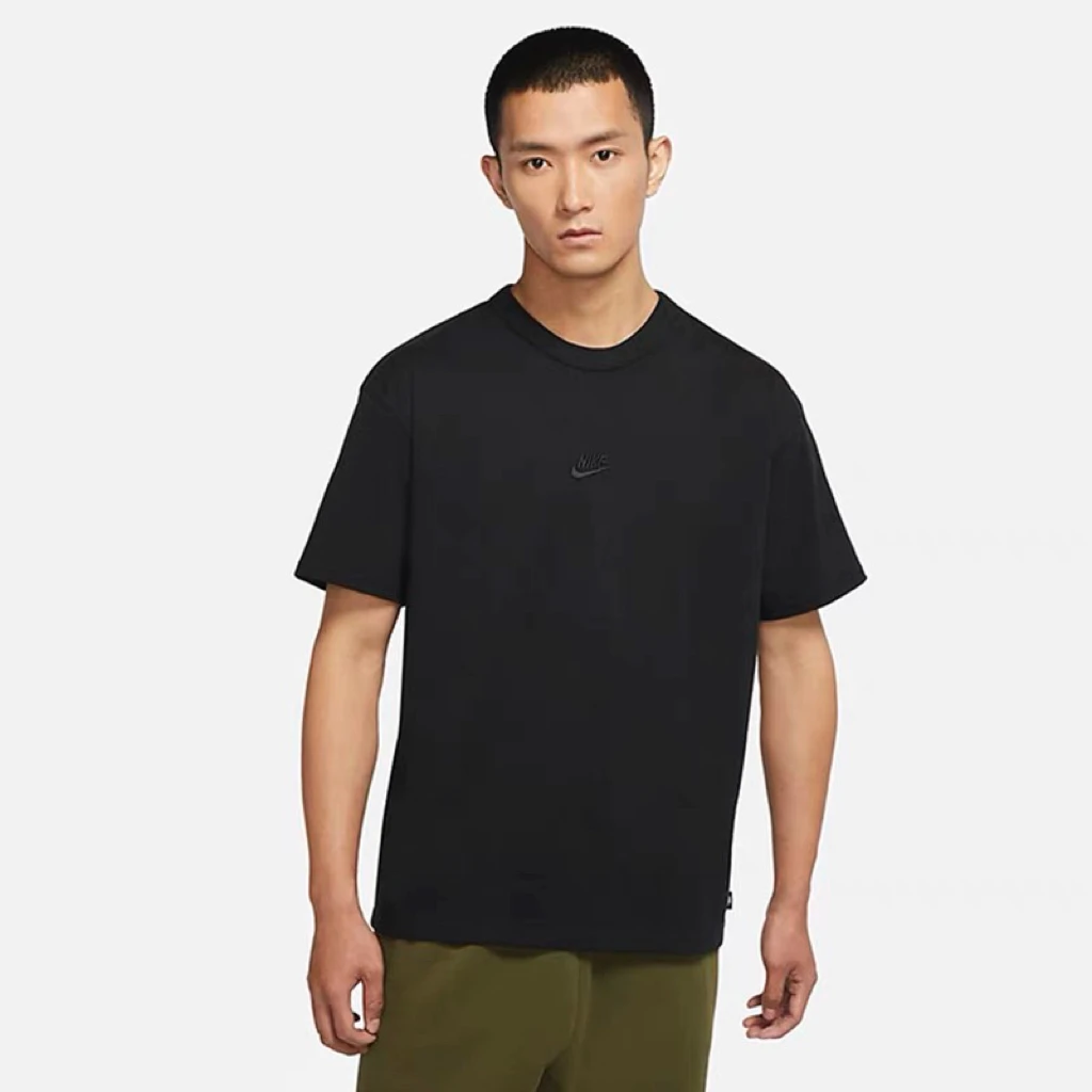 NIKE/耐克男夏季新款休闲运动宽松透气纯棉T恤半袖7393-010