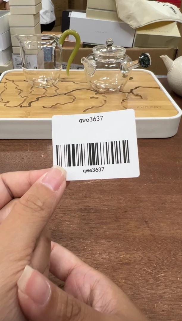【闪购商品】qwe3637  默认微瑕不指定无包装
