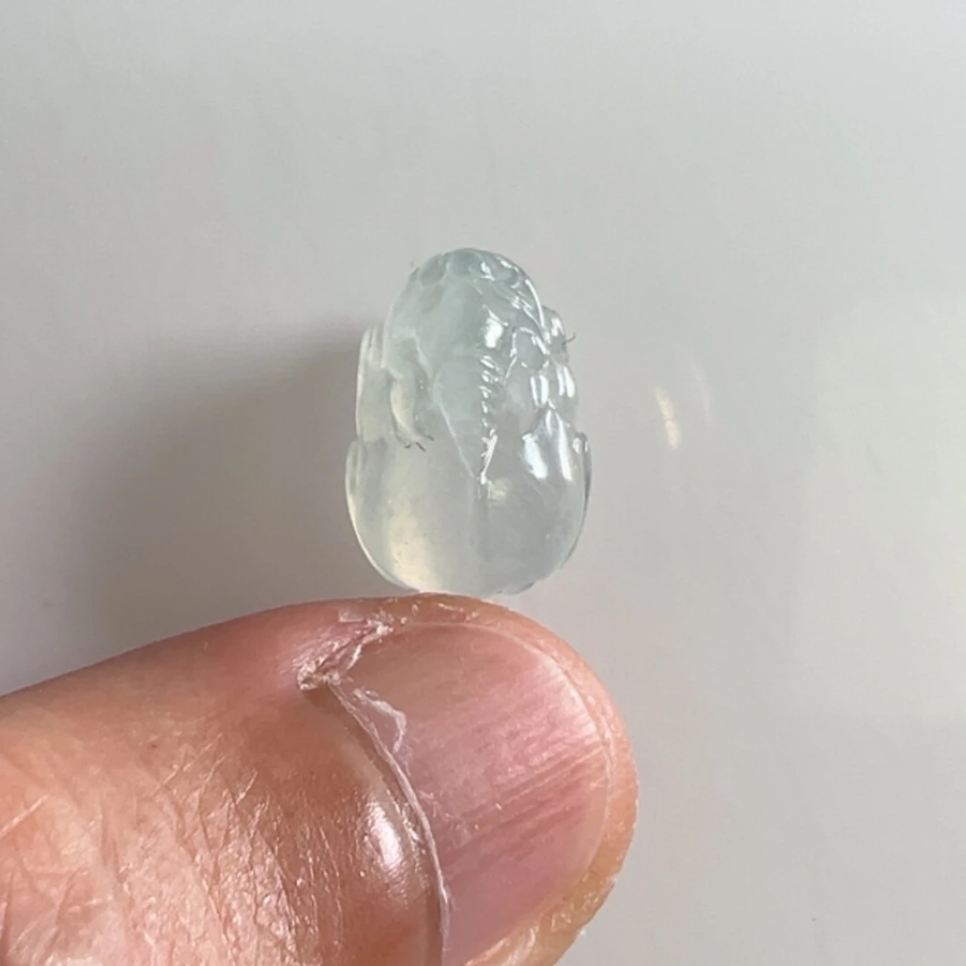 【闪购商品】翡翠颈饰未镶嵌晓*?