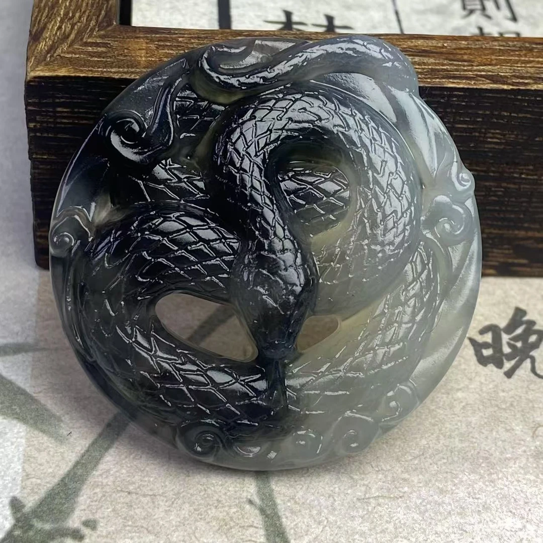 天然岫玉 水墨蛇牌 生肖圆形蛇牌 中式项链古风高冰仿古
