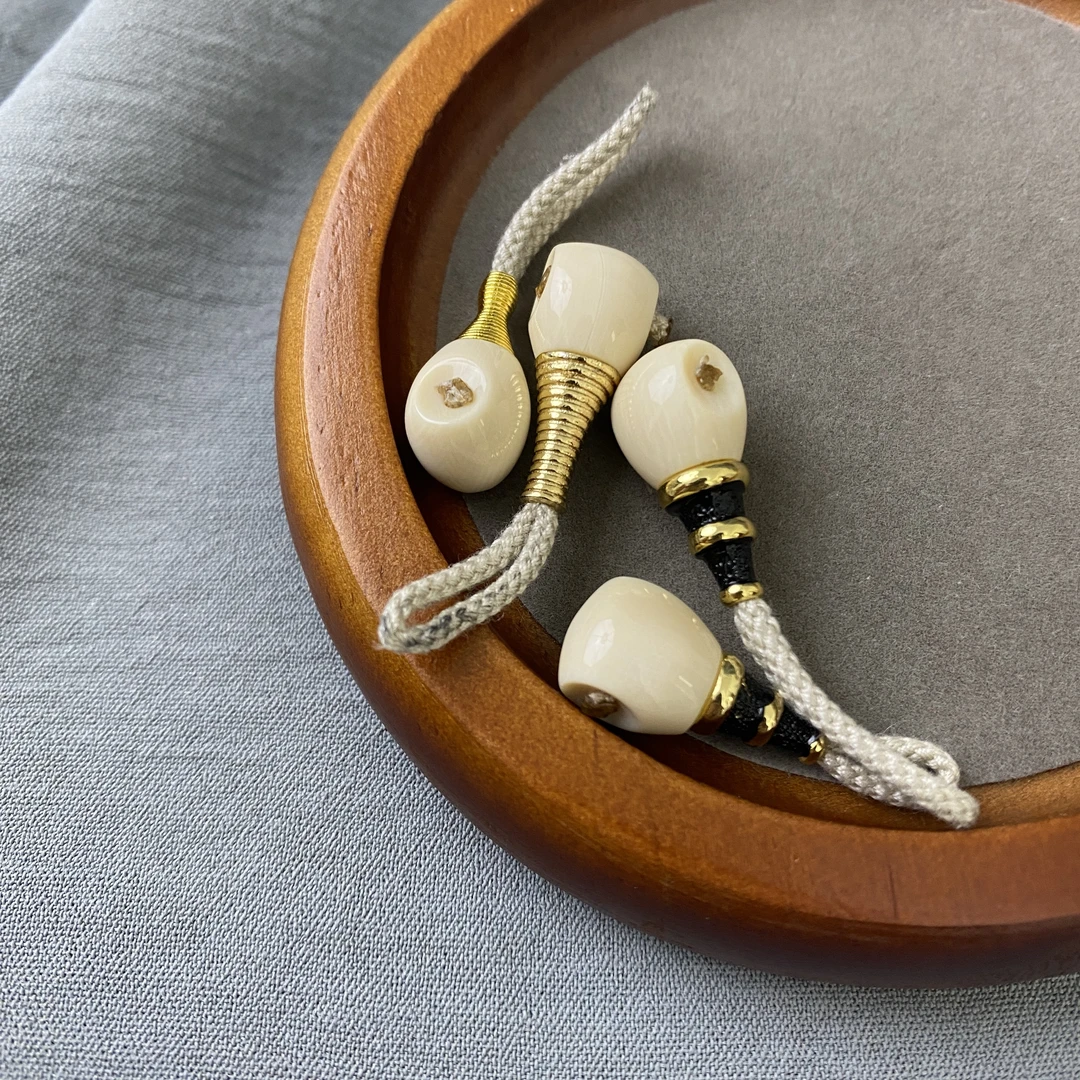 CWX0904天然猛犸牙金塔三通配饰10mm{支持鉴定 假一赔四}