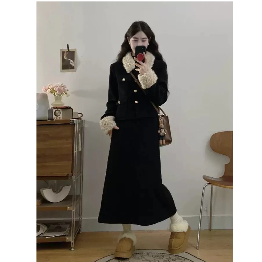 现货【小稳专属】微胖大码秋冬撞色毛料时髦小香风夹棉羽绒套装9836