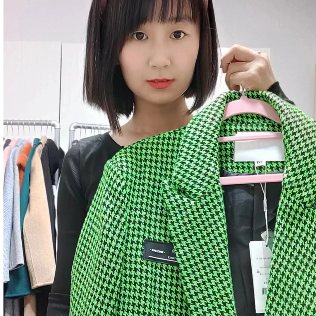 1-60号 库存尾货微瑕疵 秒拍秒付跑单拉黑女装外套