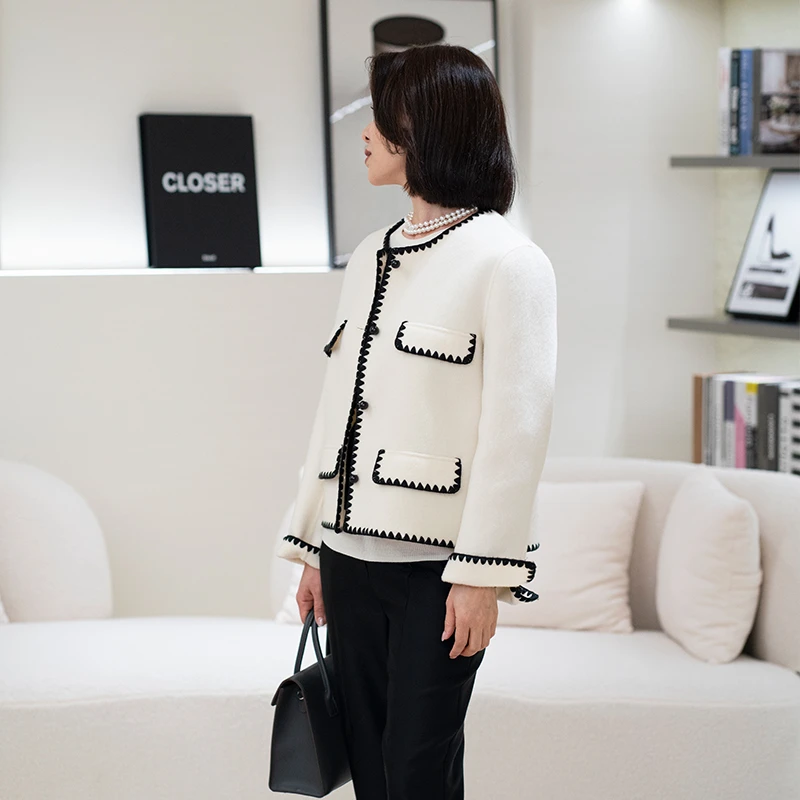 潮石 职场精英撞色手工绣花装饰小香风羊毛双面呢外套T53034920