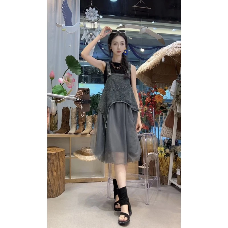 广州戴戴~时尚款牛仔背带拼接网纱吊带连衣裙T恤套装女款 BF0030