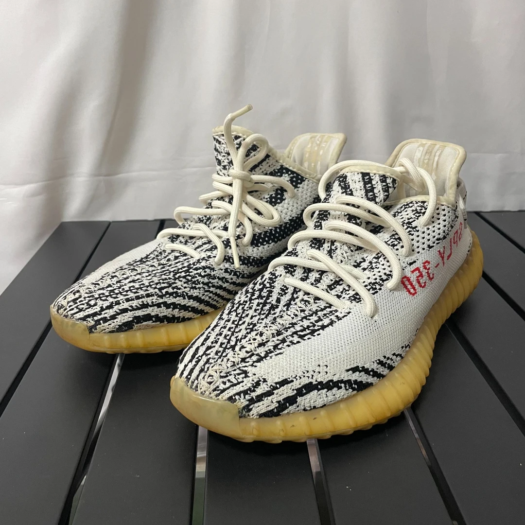 43码公价2.6k阿迪达斯椰子350白斑马休闲鞋黑白