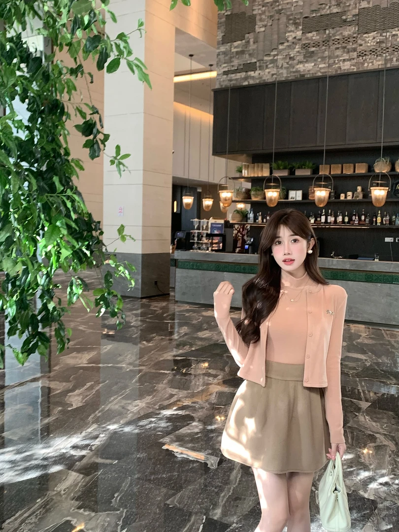 【西道之梦】秋冬时尚显瘦开衫外套搭休闲百搭背心套装两件套80307