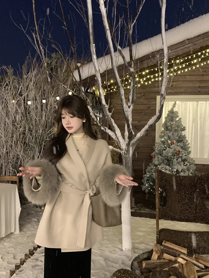 【极昼之夜】冬季温柔风V领毛毛袖毛呢外套宽松绑带中长款外套80327