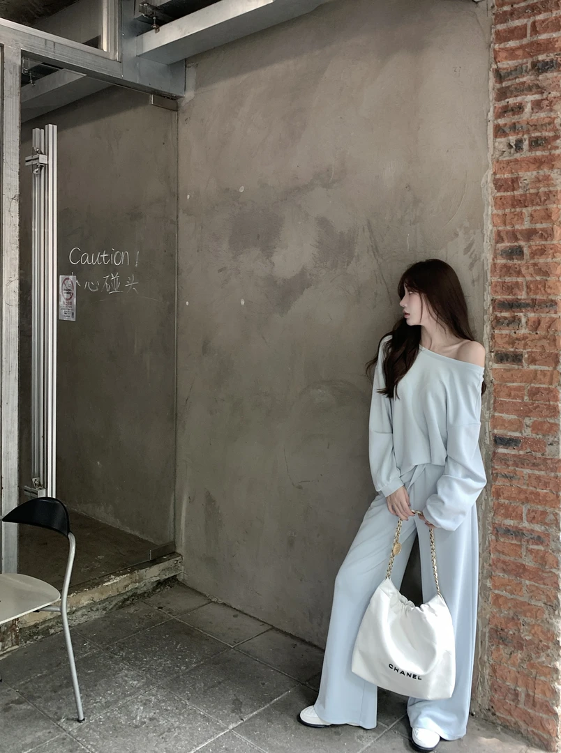 【轻城初静】休闲风简约纯色卫衣女搭时尚百搭宽松拖地阔腿裤81328