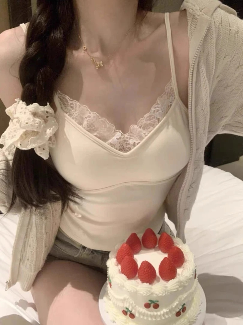 【主播内搭】软蕾丝甜美吊带背心女秋冬季性感修身上衣内搭加绒打底