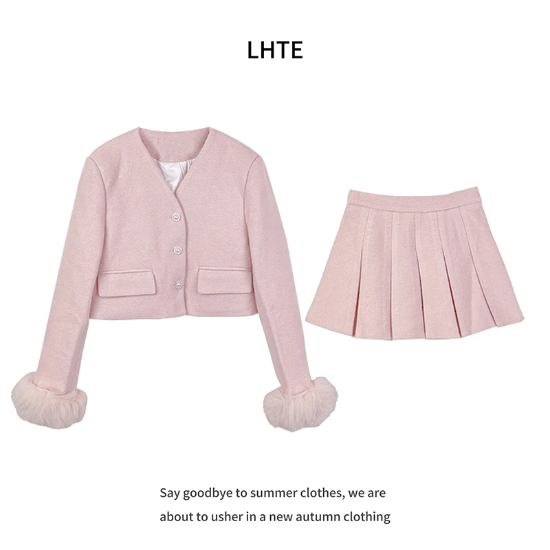 青青大码女装小香风设计感粉色短款外套短裙套装女秋冬T4562