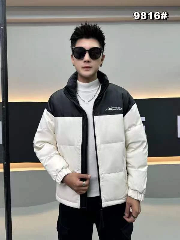 外套皮面防水脏了用毛巾擦擦穿上舒适年龄跨度大。