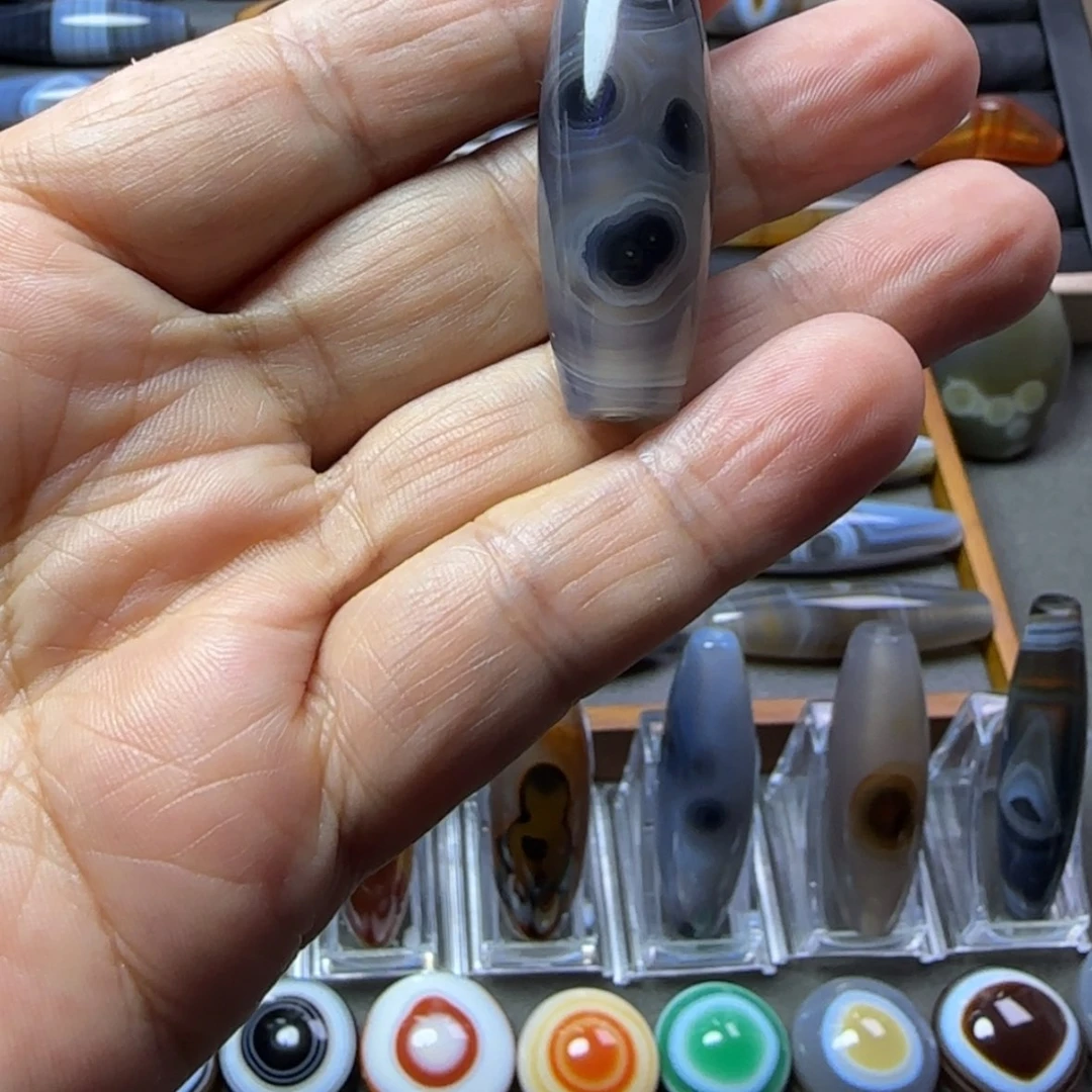 【闪购商品】玛瑙/玉髓颈饰合金?