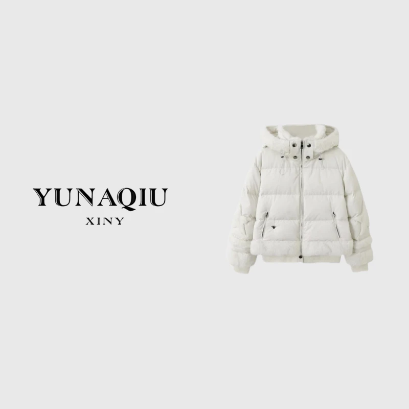 YUNAQIU-时尚户外休闲运动灰咖拼接连帽款羽绒服-8772