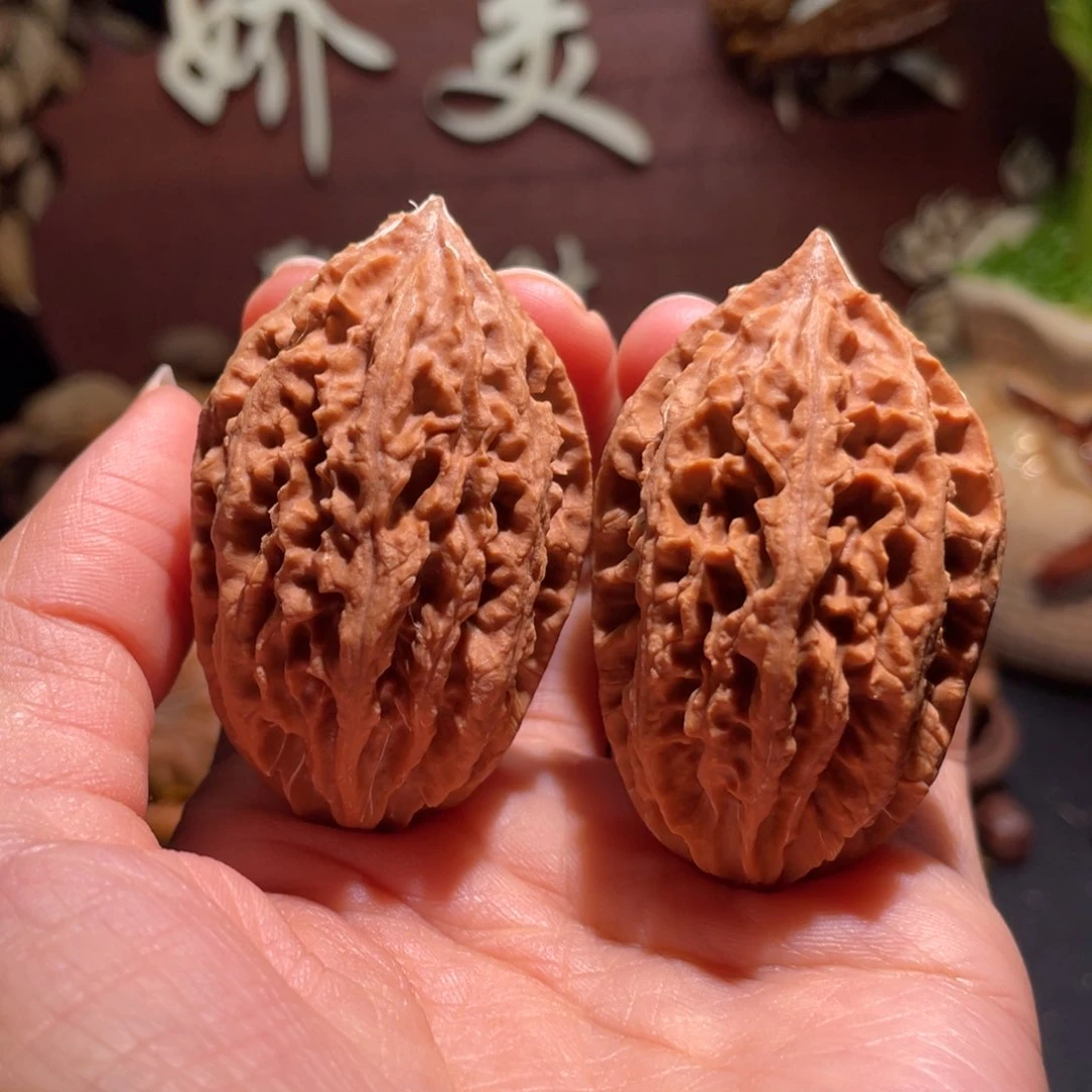 文玩核桃吊坠金钱坦克