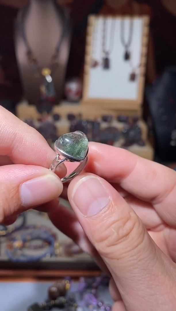【闪购商品】水晶绿幽灵爱心戒指未镶嵌多样性