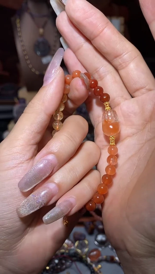 【闪购商品】水晶手链未镶嵌兔毛多样性发其1