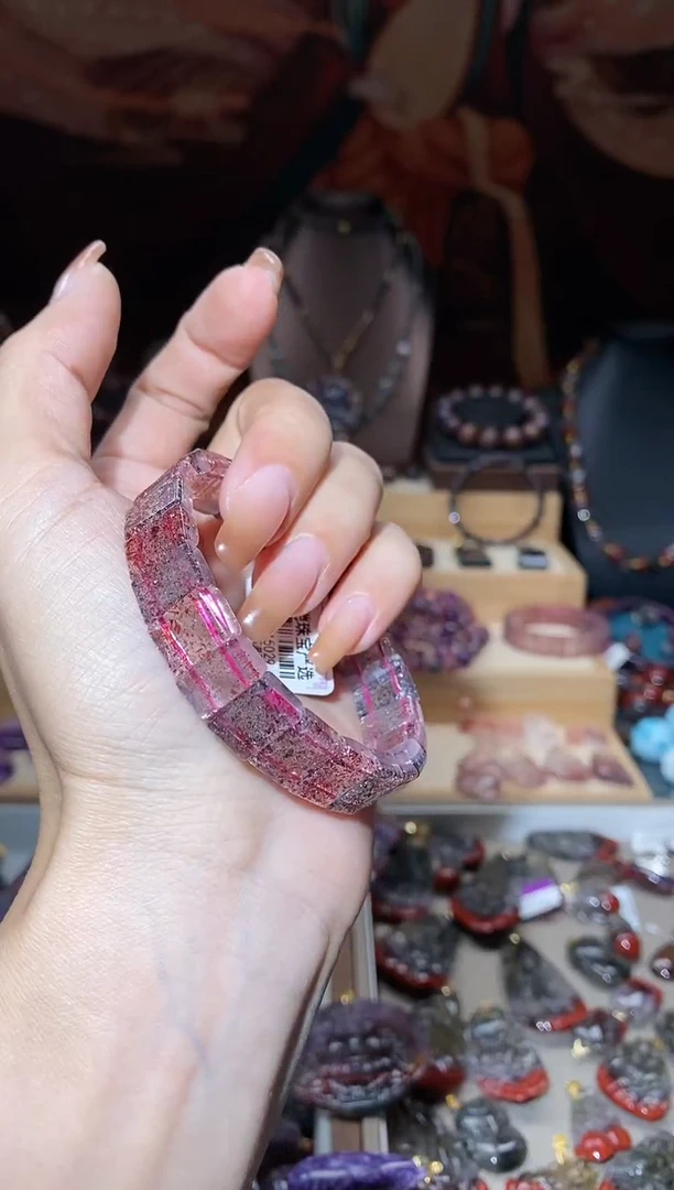 【闪购商品】水晶手牌未镶嵌金草莓