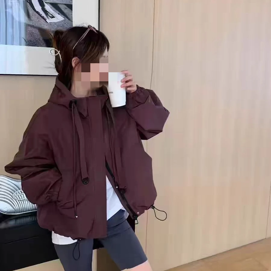 2024款捷翔家女士休闲短款冲锋衣