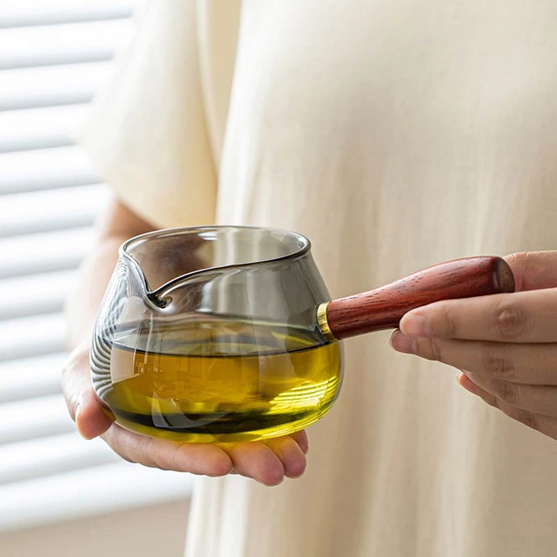 公道杯烟灰色侧把公道杯耐热木把创意咖啡杯家用简约日式加厚公杯