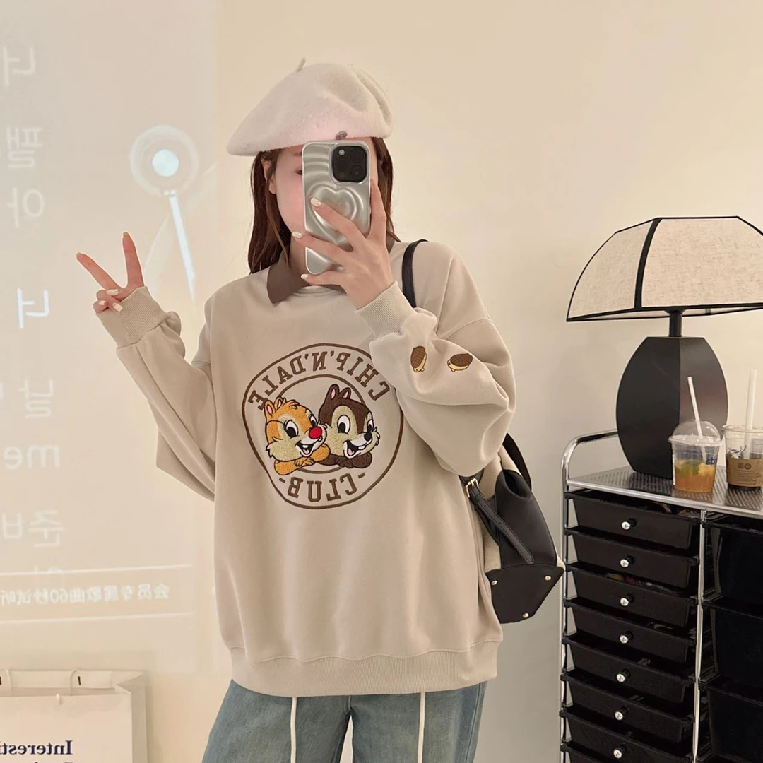 【奇遇】NEW迪士尼奇奇蒂蒂翻领卫衣人气热卖