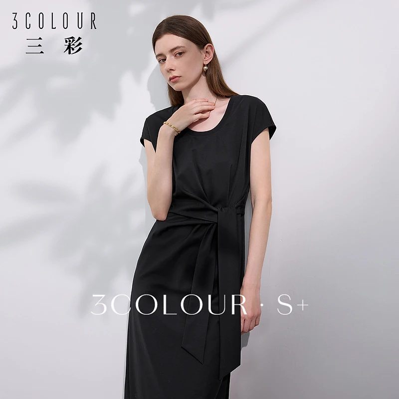 三彩2024夏季新款设计感小黑裙收腰褶皱系带连衣裙开叉长裙优雅女