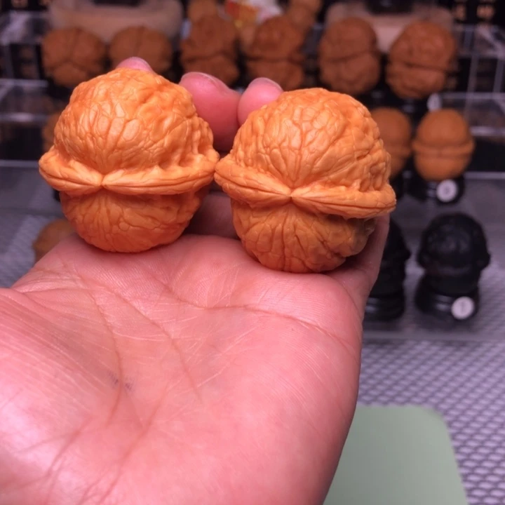 橄榄核吊坠q****n金龟玉甲18