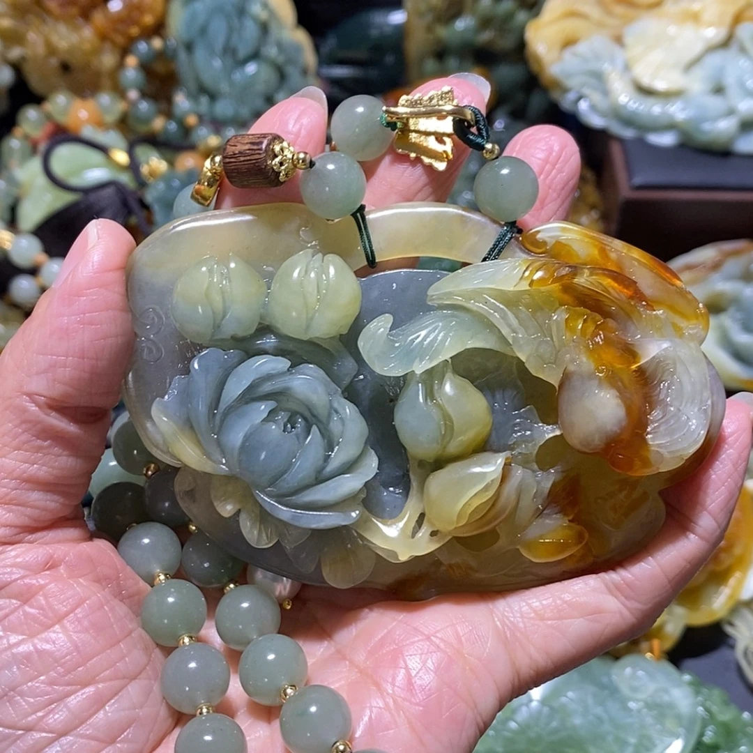 【闪购商品】蛇纹石玉颈饰未镶嵌