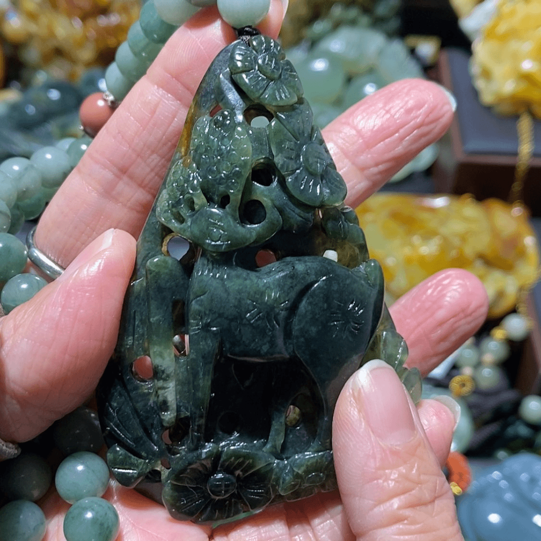 【闪购商品】蛇纹石玉颈饰未镶嵌