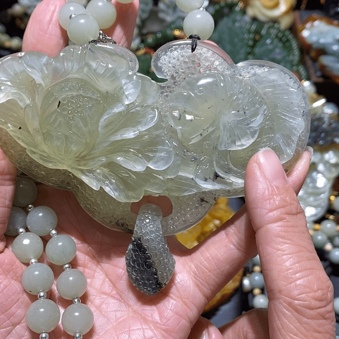 【闪购商品】蛇纹石玉颈饰合金