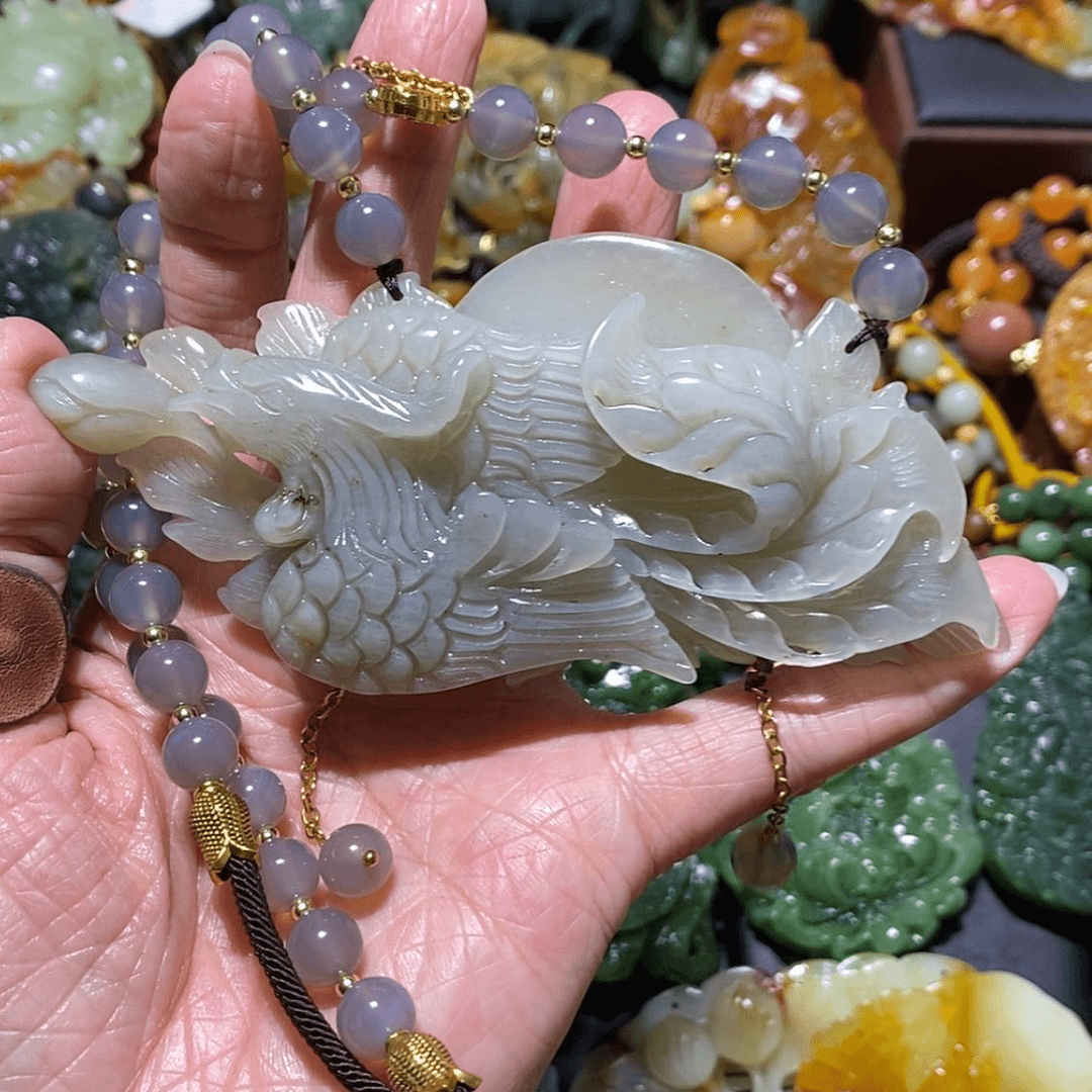 【闪购商品】蛇纹石玉颈饰未镶嵌