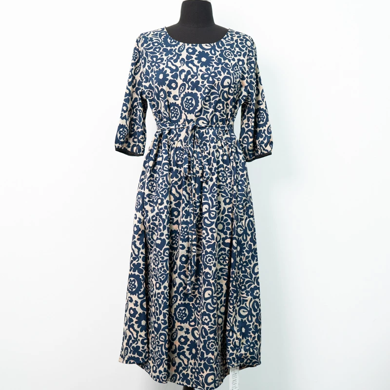 黄小西2025新款双面穿温柔淑雅束腰显瘦连衣裙102