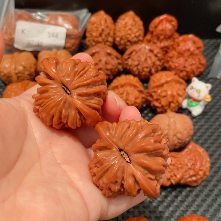 文玩核桃把件阿*44尺寸四座楼683