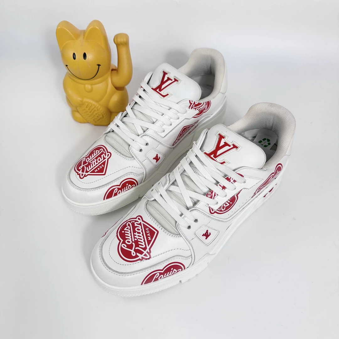 Lv/42.5/Nigo联名爱心Trainer板鞋/99新