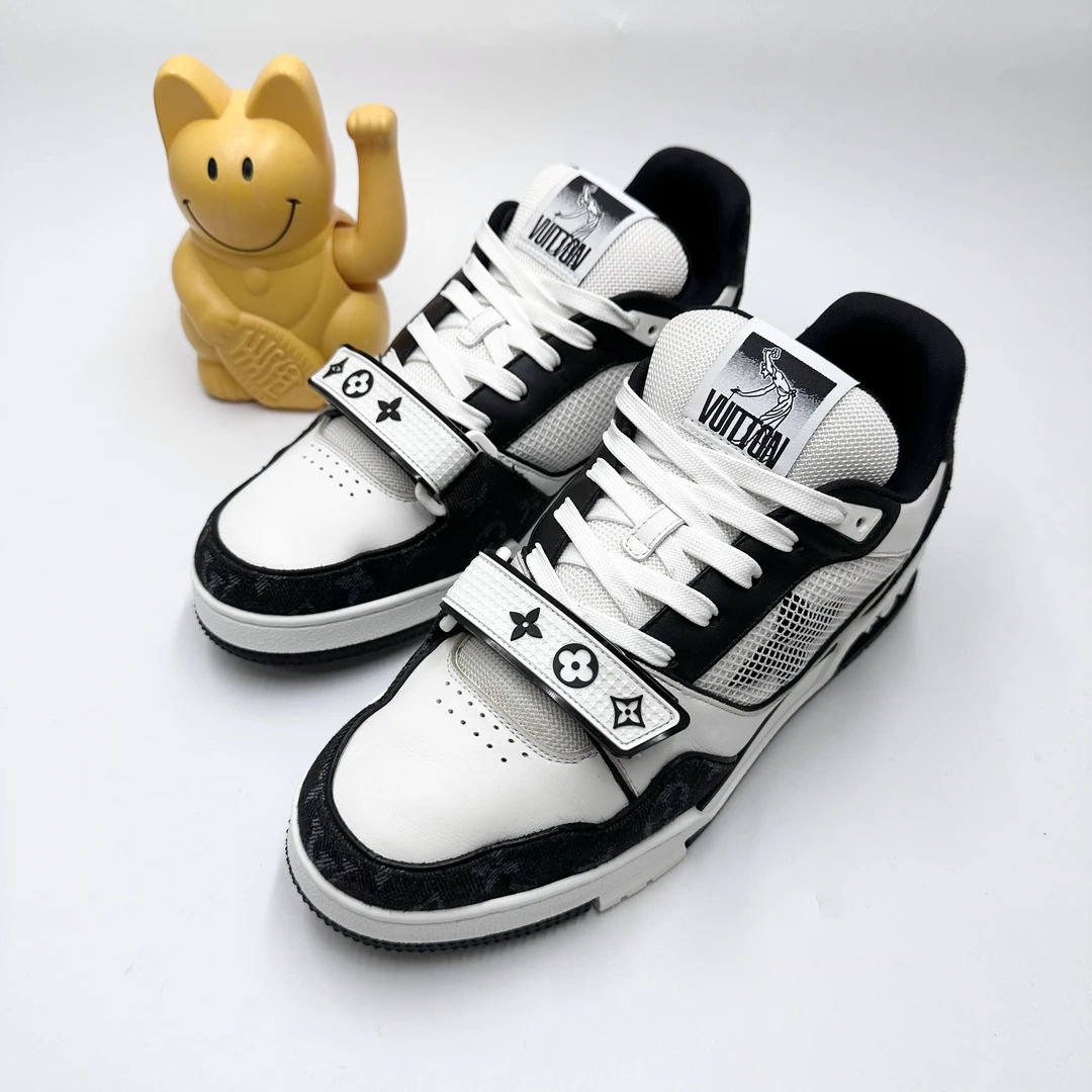 Lv/41.5码/黑白牛仔魔术贴Trainer板鞋/97新