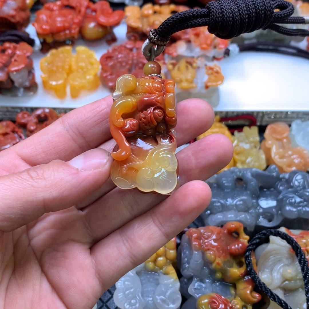 【闪购商品】石英质玉（黄龙玉）挂件未镶嵌桑****3