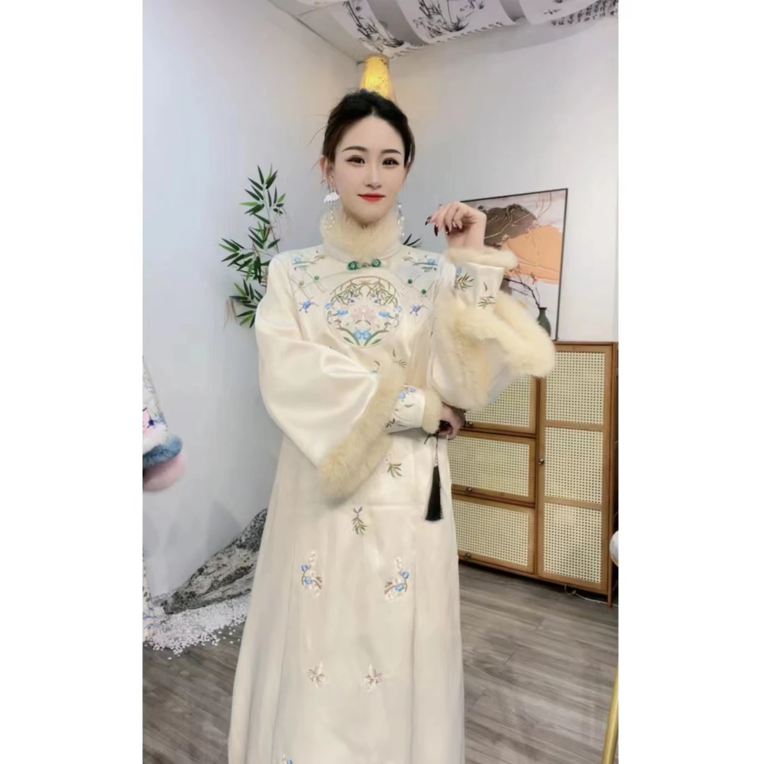 花享悦2024冬季新款加绒中国风新连衣裙外套(9992)
