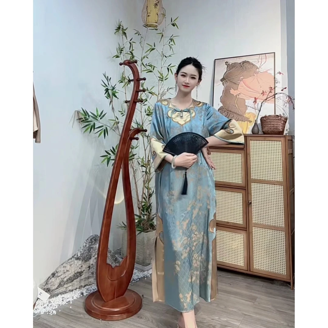 2024夏季新款大码显瘦时尚绿色复古中长款裙-M（6319）