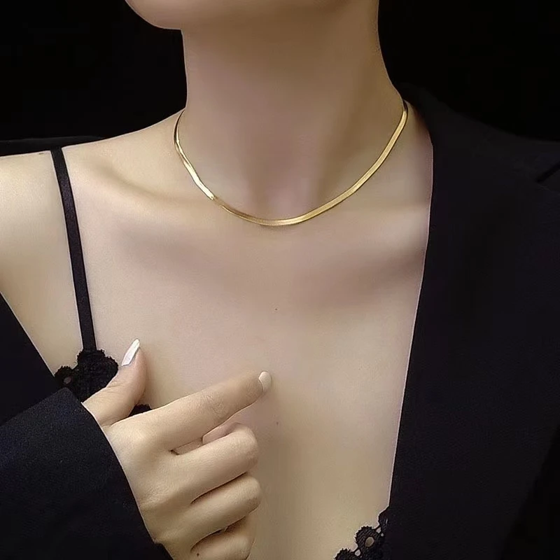 冷淡风高级感扁蛇骨链锁骨链女款