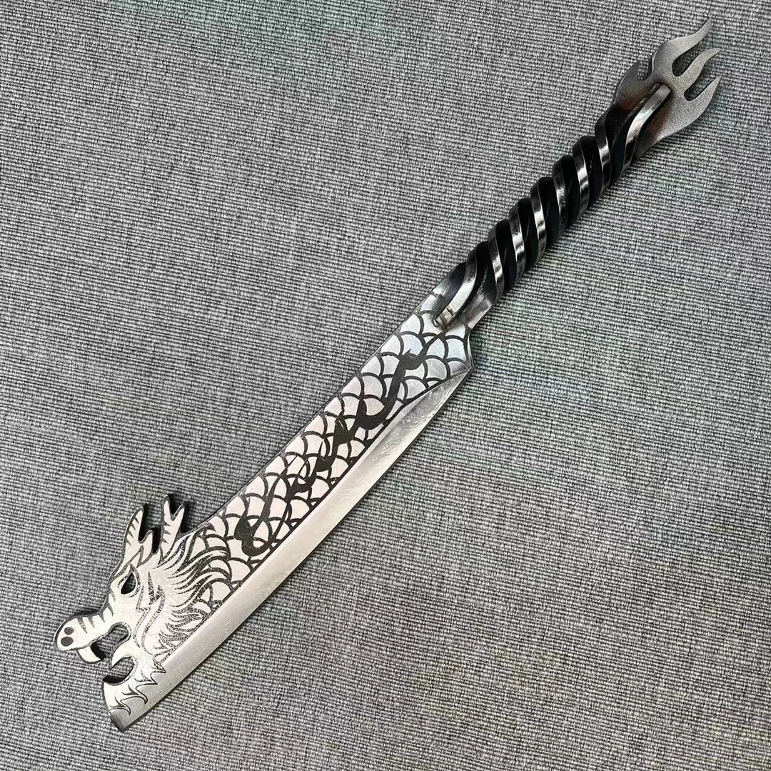 一体龙骨锻打龙头斩骨刀纯手工户外商用手工艺摆件收藏把玩工艺品