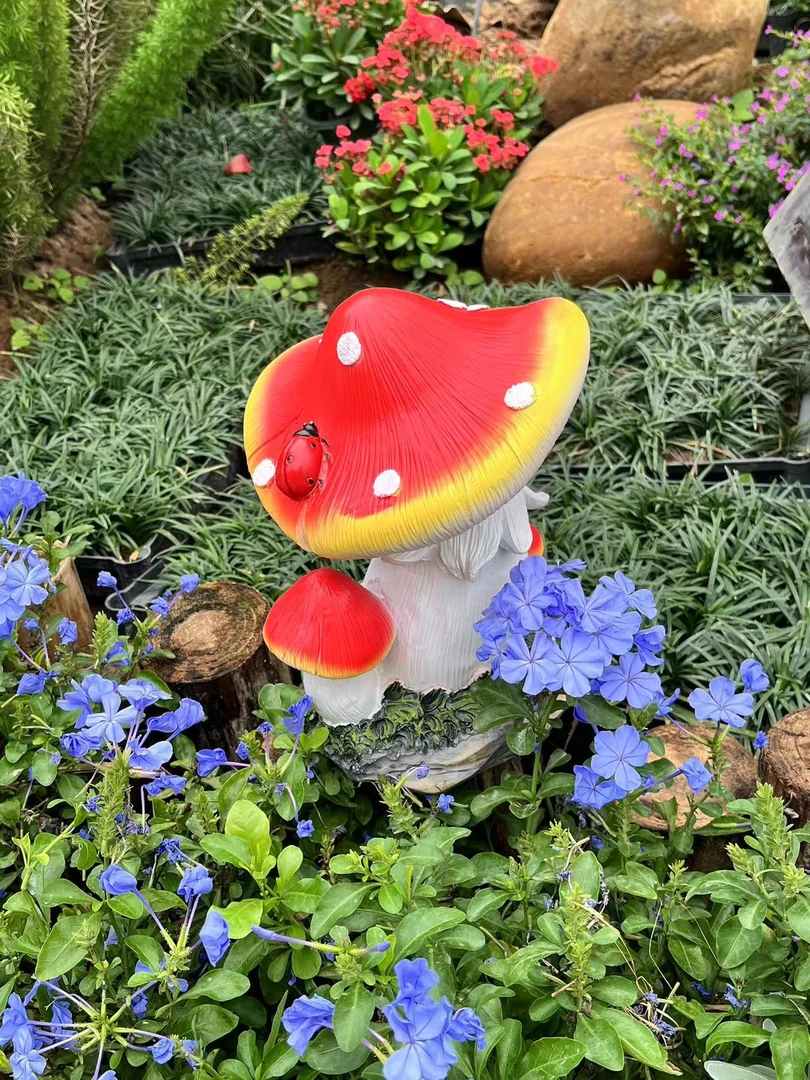 户外蘑菇摆件园艺花园别墅庭院装饰防水点缀百搭款式仿真场景底部